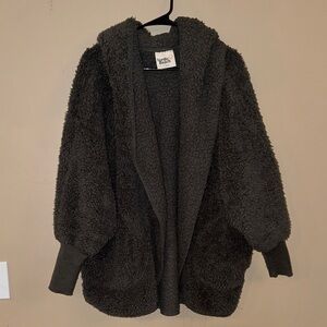 Nordic Beach Dark Gray Cardigan Sweater